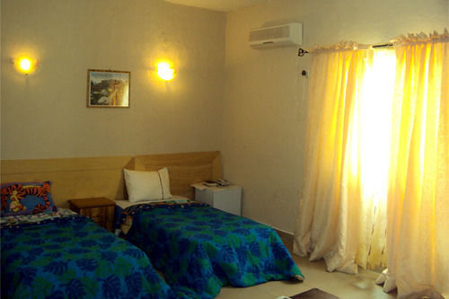 Tiffany Hotel And Towers Imogwu-Agwa Ngoại thất bức ảnh